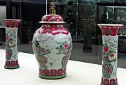 Vasen im Famille-Rose-Stil, Quing-Dynastie